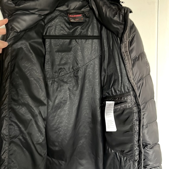 Mammut Coat - Picture 11 of 11